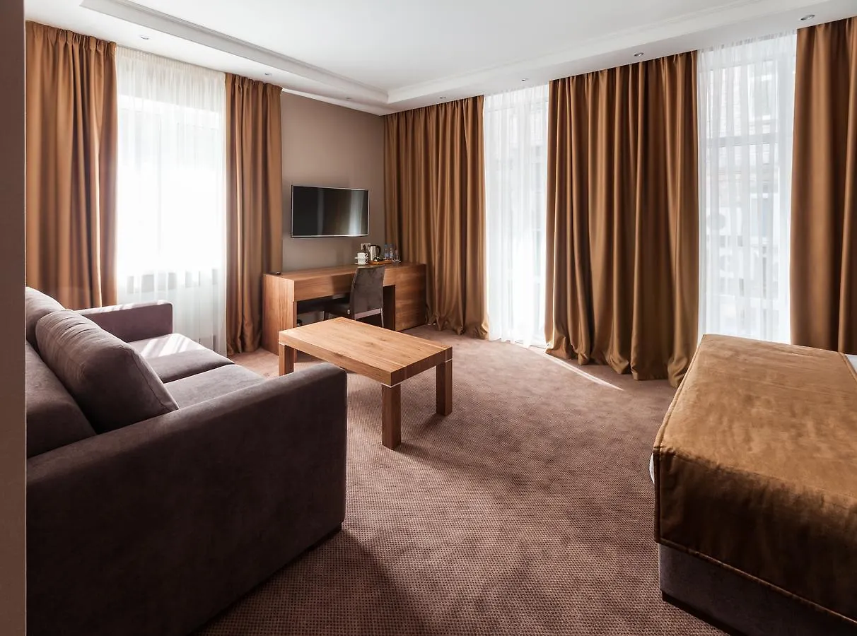 Crystal Hotel Kyiv