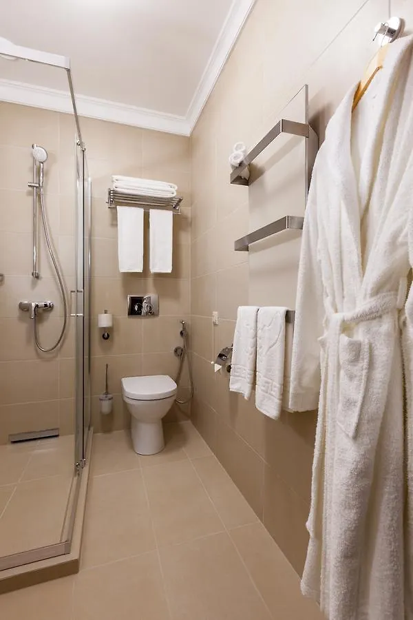 Crystal Hotel Kyiv
